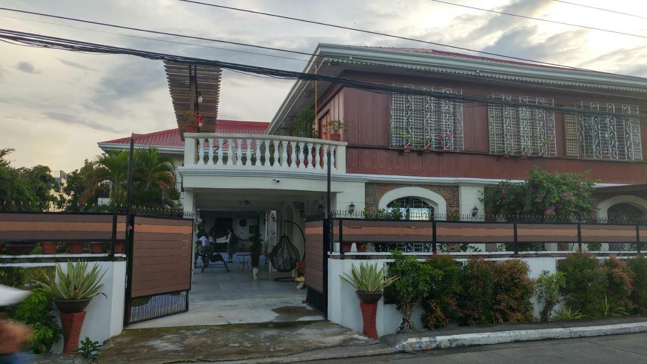 Casa Familya Hotel Batac Exterior foto